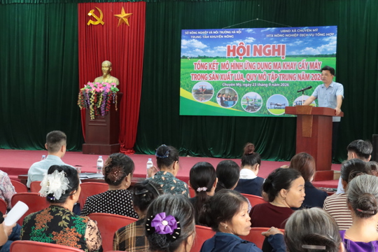 Tổng kết mô hình khuyến nông ứng dụng mạ khay, cấy máy quy mô tập trung vụ Mùa năm 2026