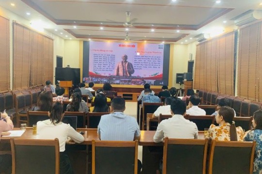 Hội nghị quán triệt, triển khai các nghị quyết, chỉ thị của trung ương