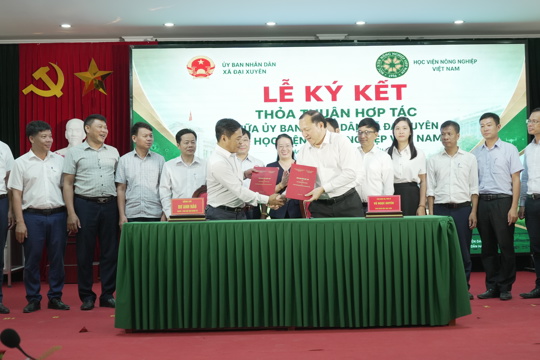 Xã Đại Xuyên và Học viện Nông nghiệp Việt Nam ký kết hợp tác phát triển nông nghiệp