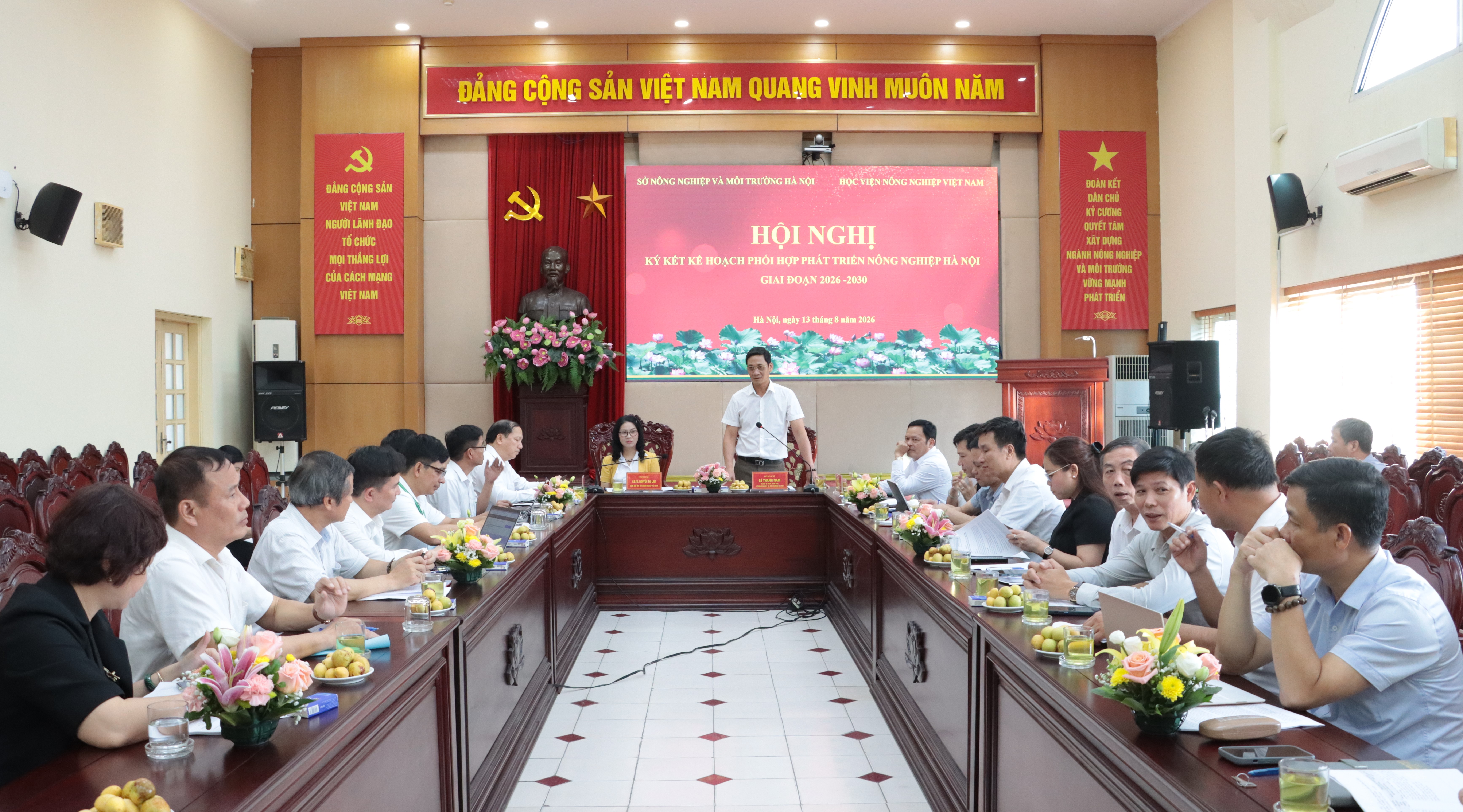 Hà Nội hợp tác phát triển nông nghiệp xanh, sinh thái, công nghệ cao trong giai đoạn 2026-2030