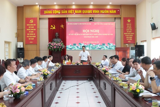 Hà Nội hợp tác phát triển nông nghiệp xanh, sinh thái, công nghệ cao trong giai đoạn 2026-2030
