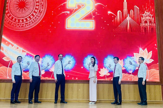 Phường Tây Hồ phát động cuộc thi “Thủ đô Hà Nội cùng dân tộc trong kỷ nguyên mới”