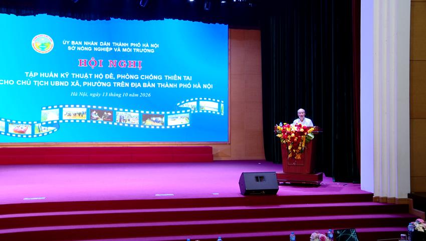 HÀ NỘI NÂNG CAO NĂNG LỰC PHÒNG, CHỐNG THIÊN TAI TỪ CƠ SỞ BẰNG SỰ CHỦ ĐỘNG TỪ SỚM, SẴN SÀNG TỪ XA