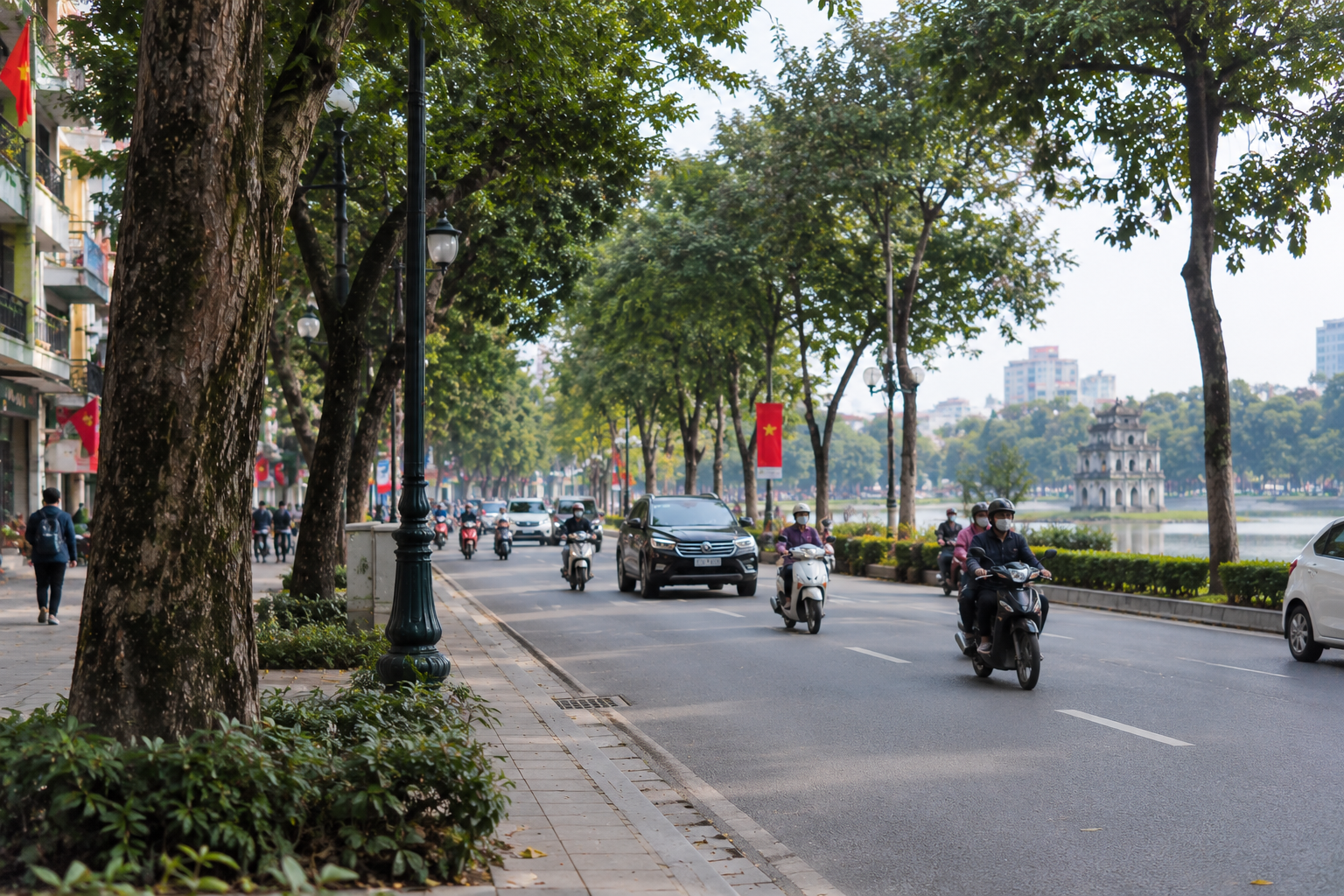 Hà Nội hướng tới đô thị xanh, chủ động thích ứng với biến đổi khí hậu