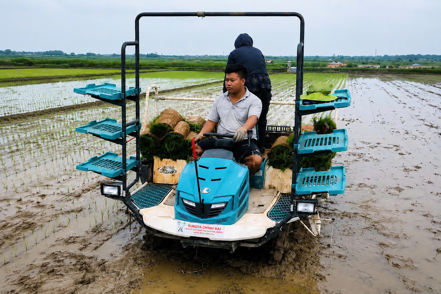 Người tiên phong cho cơ giới hóa và phát triển nông nghiệp tuần hoàn tại xã Đoài Phương