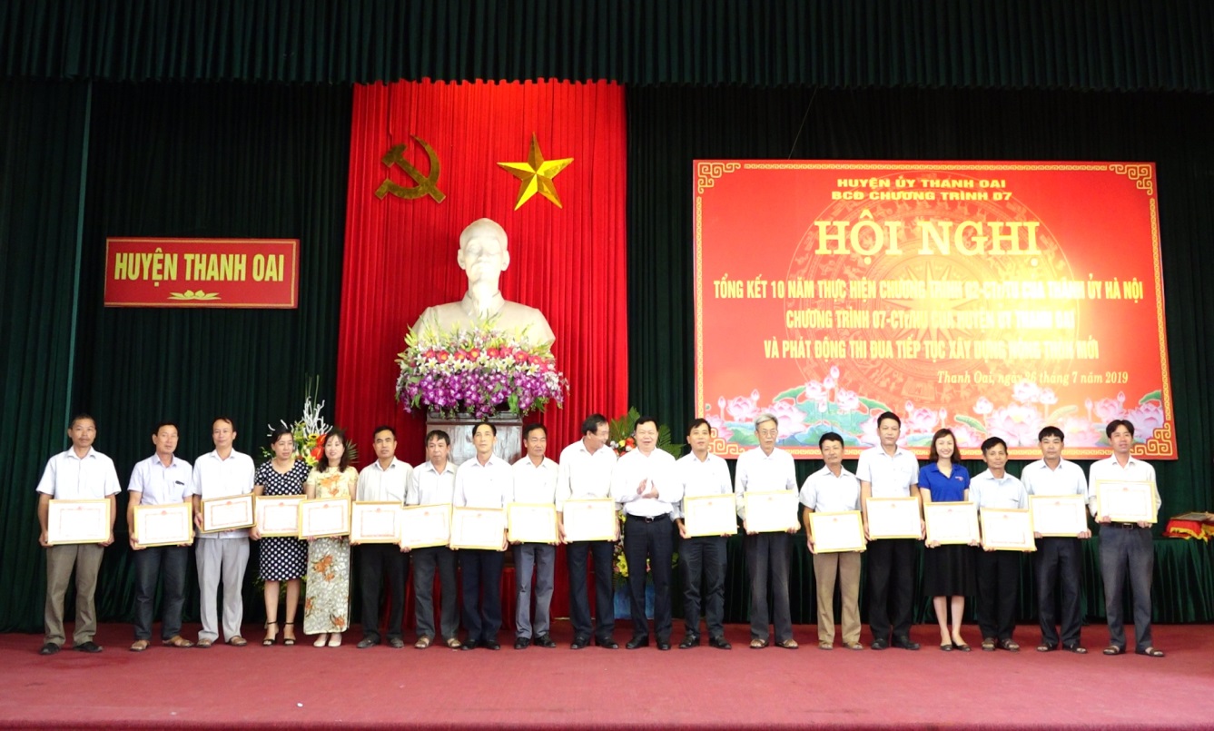 Huyện Thanh Oai: Tổng kết 10 năm thực hiện Chương trình 02 “Phát triển nông nghiệp, xây dựng nông thôn...