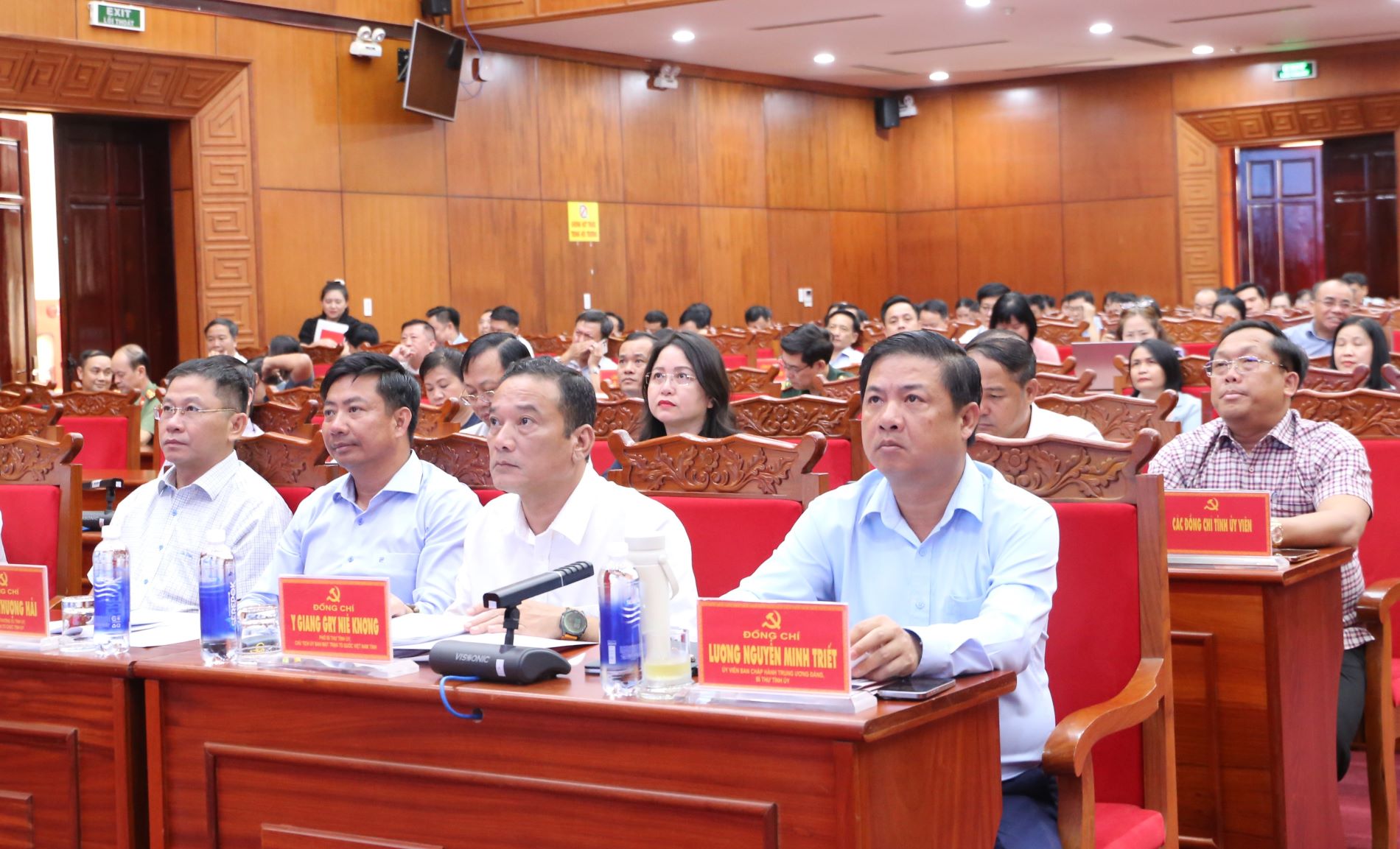 Hội nghị quán triệt các văn bản của Trung ương và Tỉnh ủy Đắk Lắk