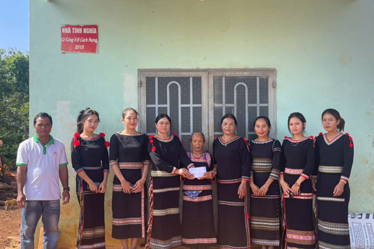 HỘI LIÊN HIỆP PHỤ NỮ XÃ EA HIAO: LAN TỎA ĐẠO LÝ "UỐNG NƯỚC NHỚ NGUỒN" NHÂN KỶ NIỆM 79 NĂM NGÀY THƯƠNG BINH - LIỆT SĨ (27/7/1947 - 27/7/2026)