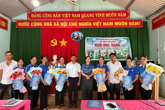 Hội Liên hiệp Phụ nữ xã Ea Hiao ra mắt mô hình “Ngôi nhà xanh” gắn với hoạt động an sinh xã hội