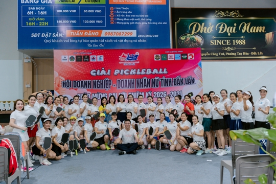 SÔI NỔI GIẢI PICKLEBALL GIAO LƯU CHÀO MỪNG ĐẠI HỘI HỘI NỮ DOANH NGHIỆP, DOANH NHÂN TỈNH ĐẮK LẮK NĂM 2026