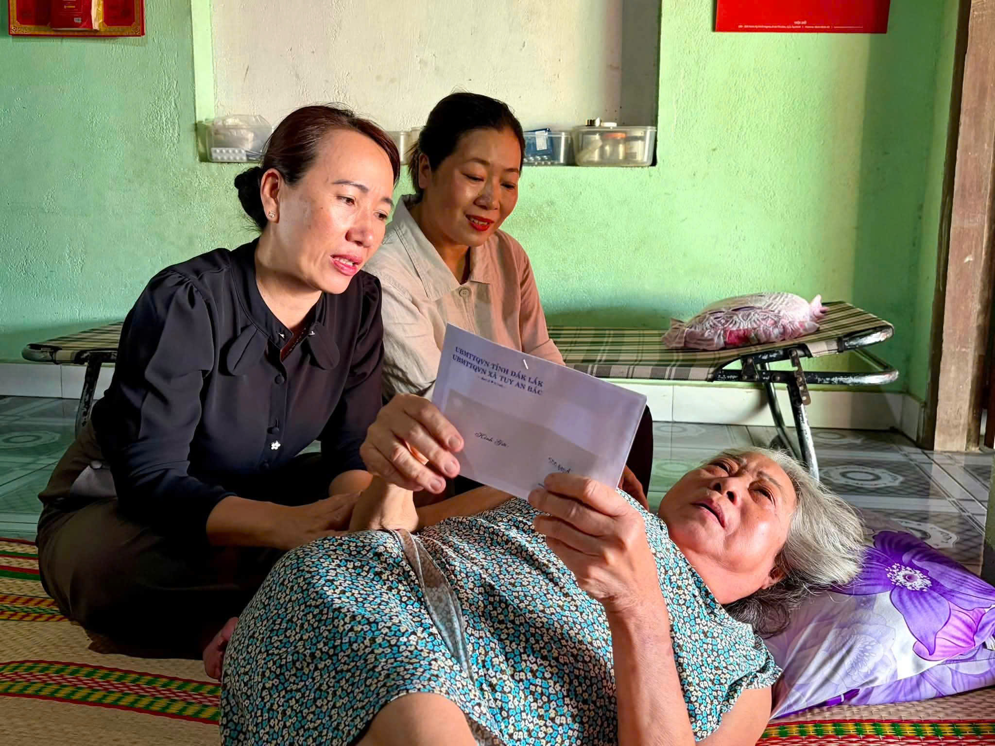 Hội LHPN xã Tuy An Bắc tổ chức các hoạt động tri ân nhân Ngày Thương binh - Liệt sĩ (27/7)