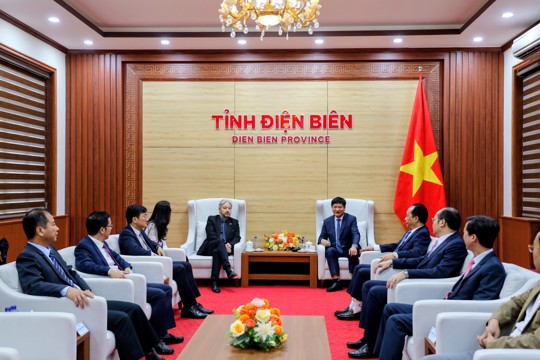 VPUB - Phó Bí thư Thường trực Tỉnh ủy tiếp xã giao Đoàn công tác Đại sứ quán Pháp tại Việt Nam 