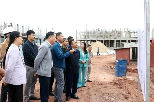 VPUB - Phó Chủ tịch UBND tỉnh Nguyễn Văn Đoạt kiểm tra tiến độ xây dựng Trường phổ thông nội trú liên cấp tại các xã biên giới